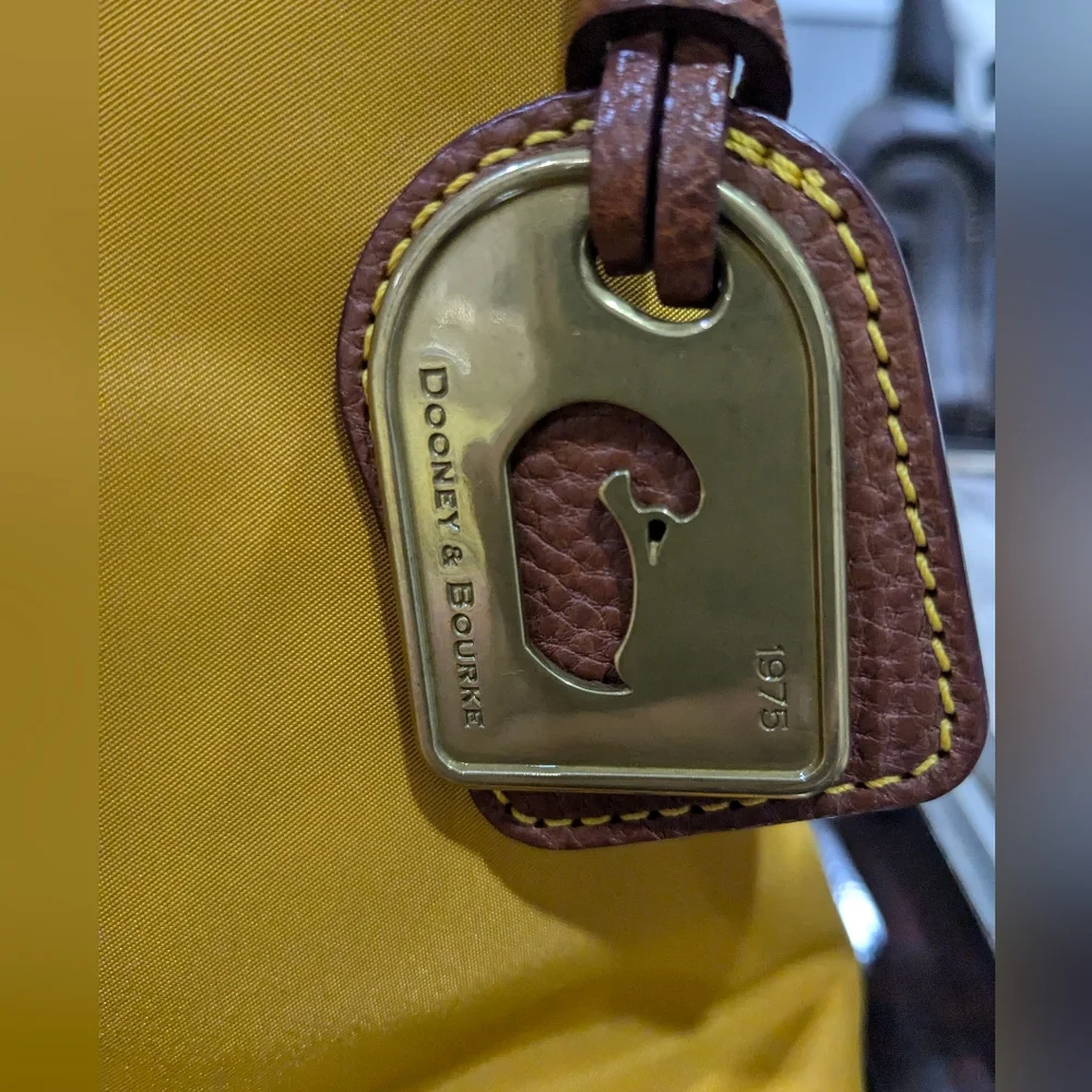 Dooney & Bourke bag - Picture 10 of 10